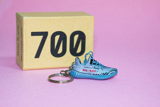 Yeezy Boost 350 V2 Beluga 2.0 Sneaker Keychain